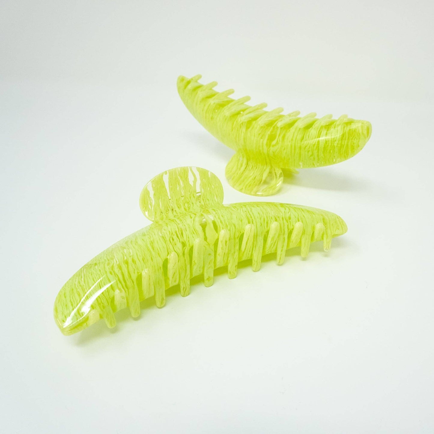 Dolly Claw in Key Lime