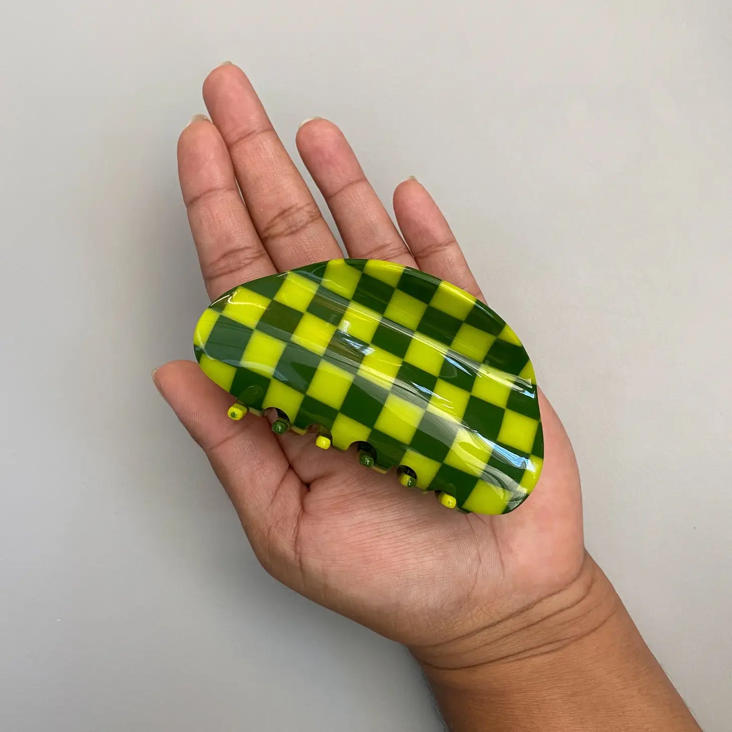 Checker Claw