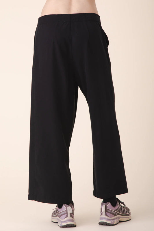 Floating Pant | Black