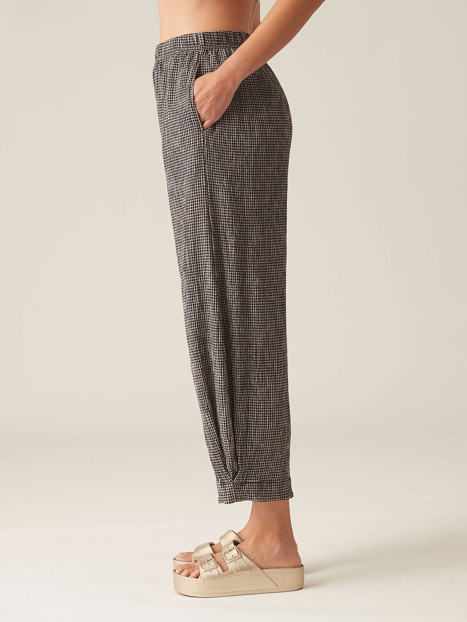 Side Pleat Lantern Pant