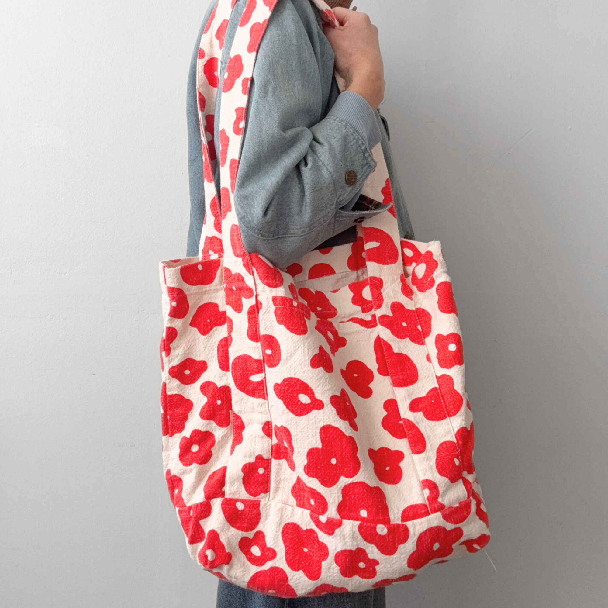 The Medium Sloppy Tote