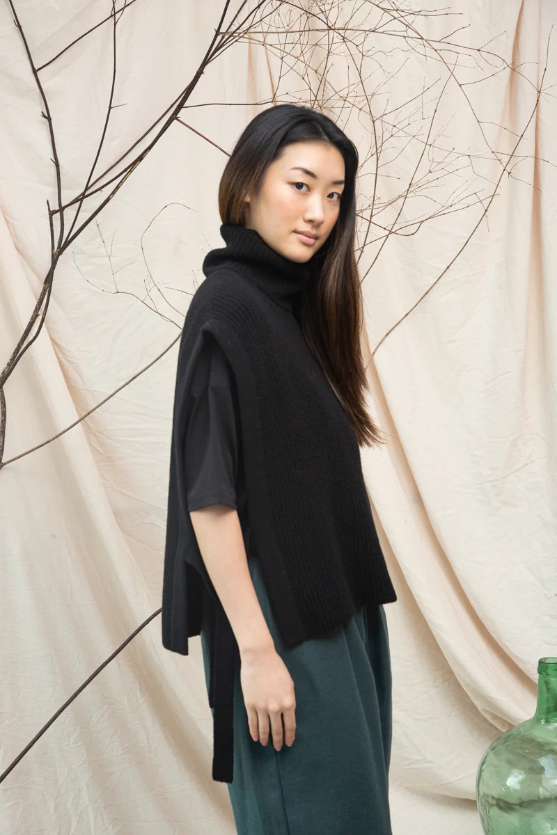 Kanon Recycled Wool Knitted Vest