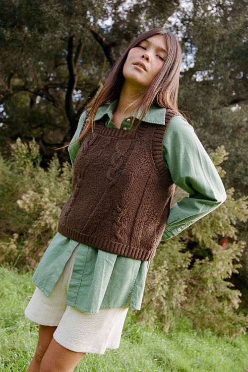 Braided Knit Vest - Chocolate