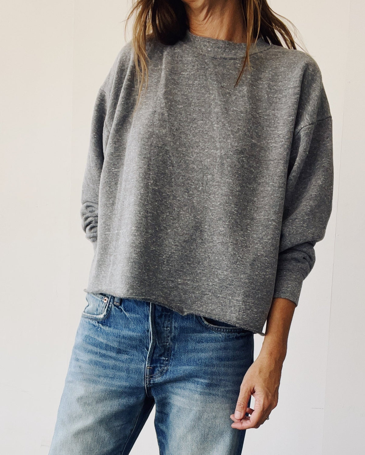 The Boxy Crop Sweatshirt | PE Grey
