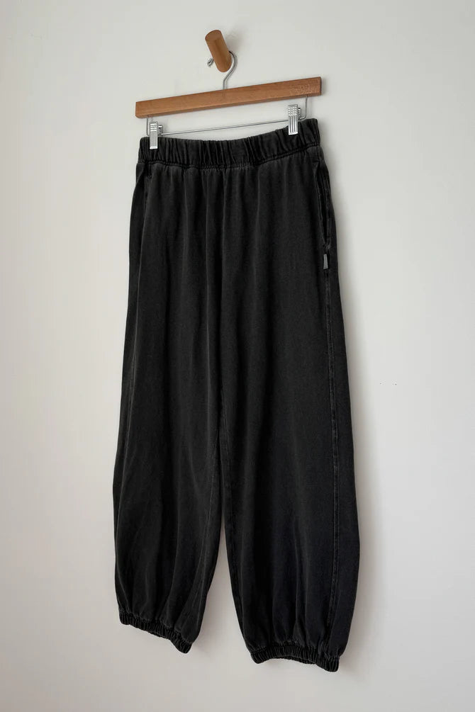 Balloon Pants