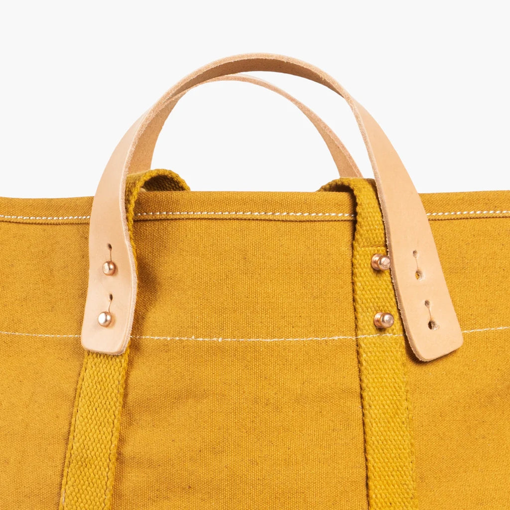 Small East West Tote