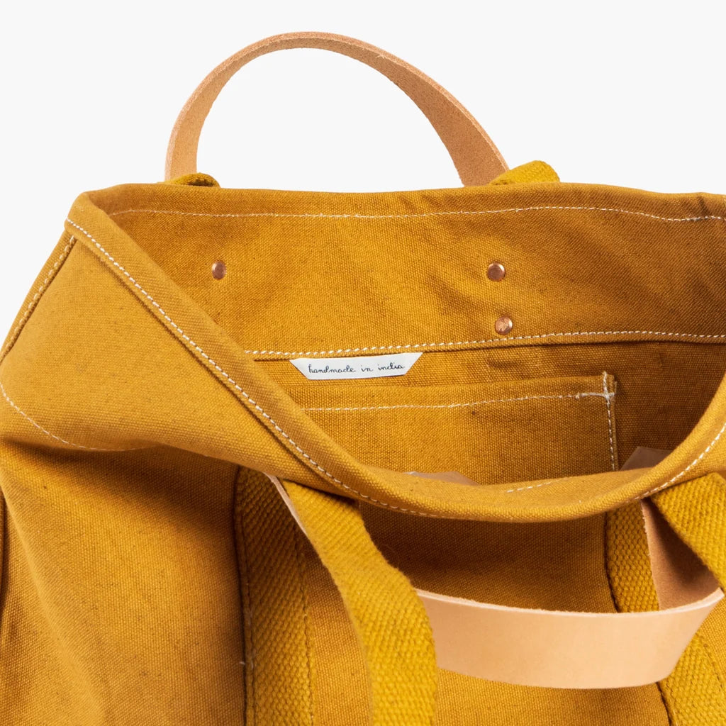 Small East West Tote