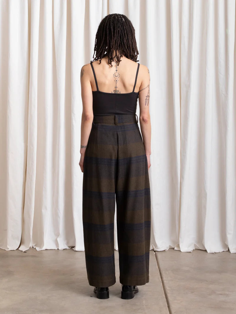 Wool Loose Barrel Pant